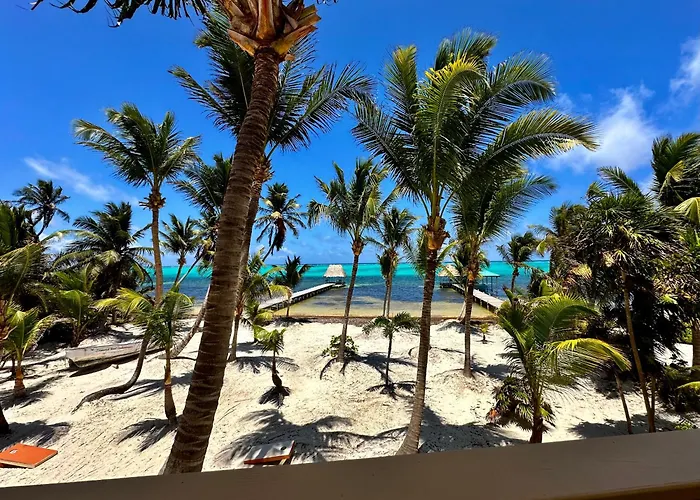Diamond Reef 32b * San Pedro (Ambergris Caye)
